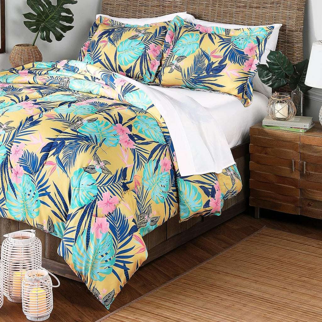 Tropical Paradise Comforter Set with Pillow Shams - Full/Queen - 3 Pieces